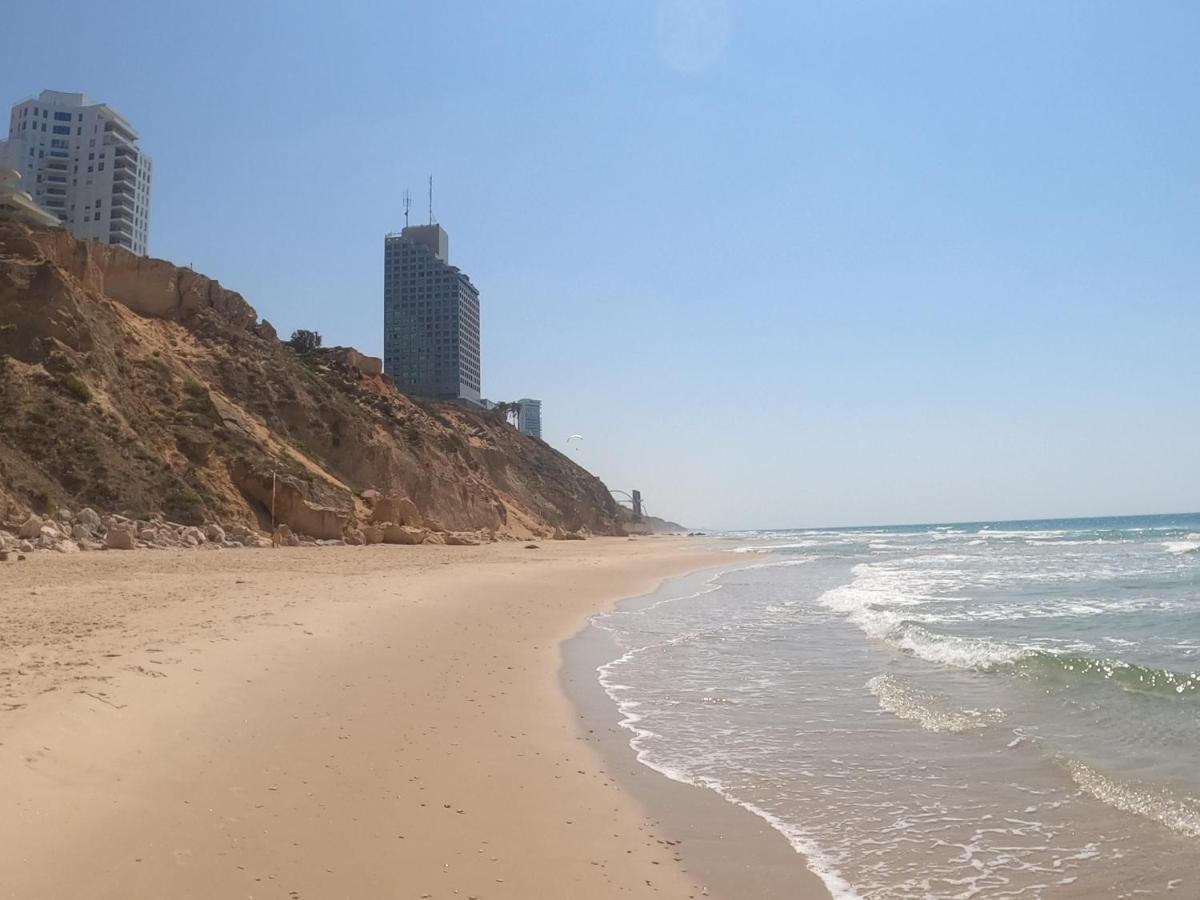 NETANYA SEAVIEW APARTHOTEL НЕТАНИЯ (Израиль) - Квартиры посуточно - от  11366 RUB | NOCHI